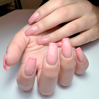 outline french nails