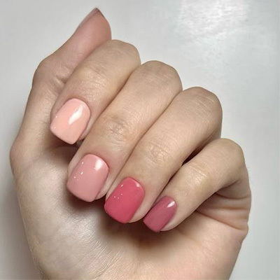 unghie rosa pastello