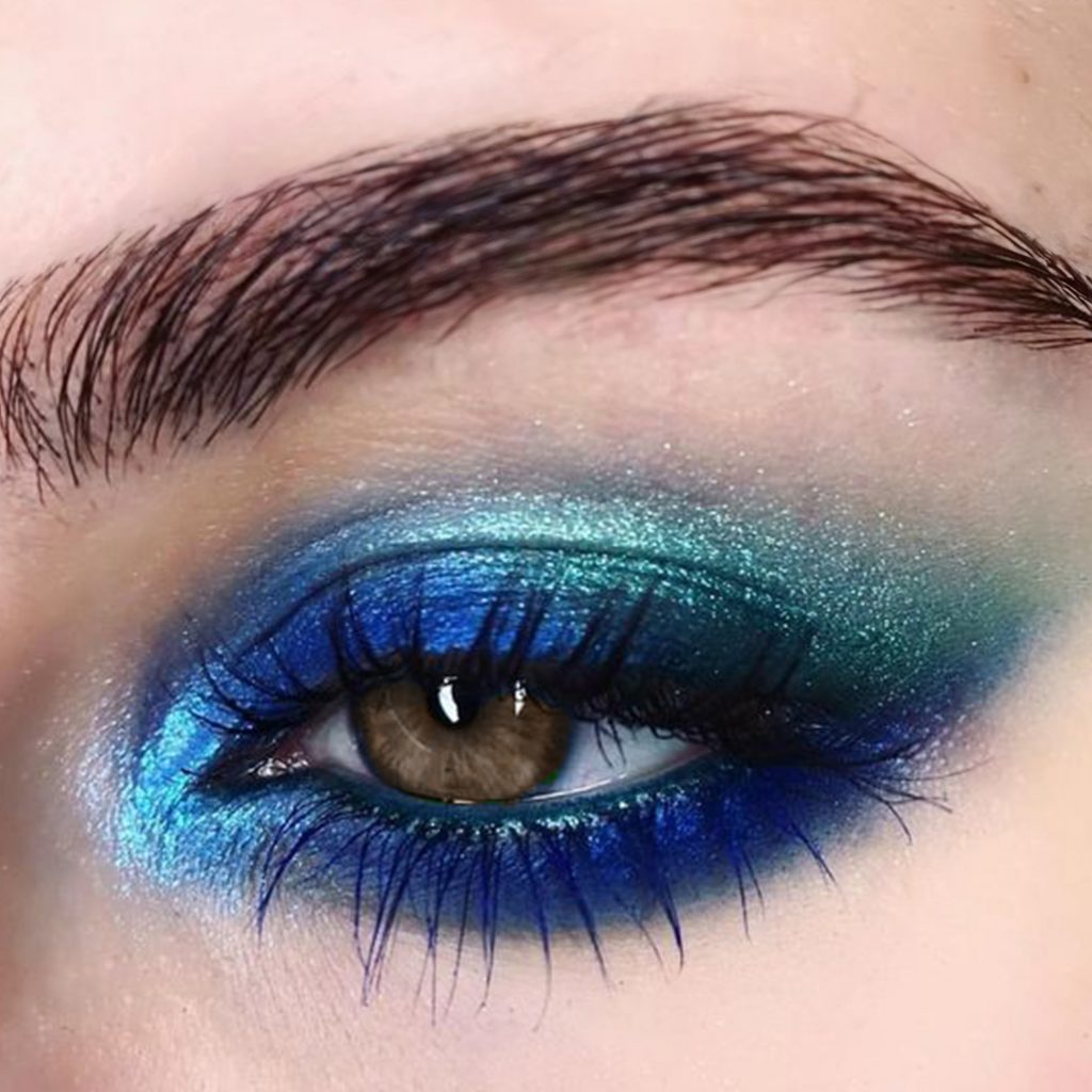 Trucco occhi blu